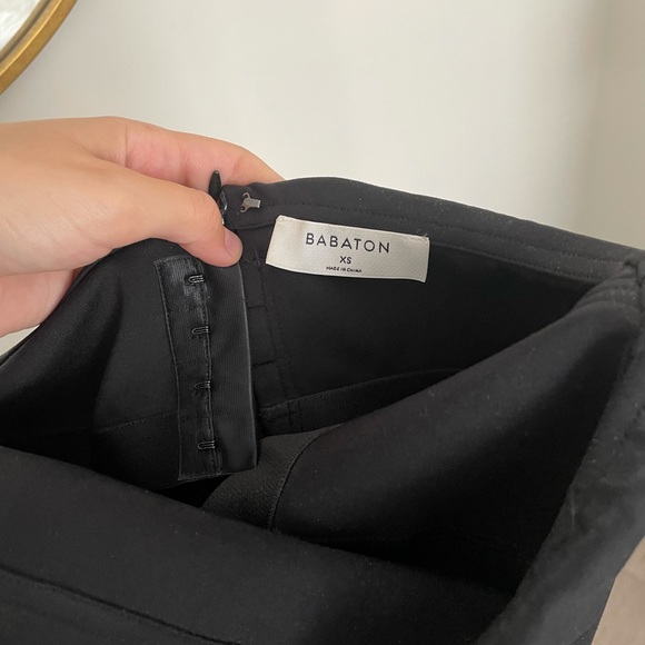 BABATON (Aritzia) Strapless Top - Picture 2 of 2